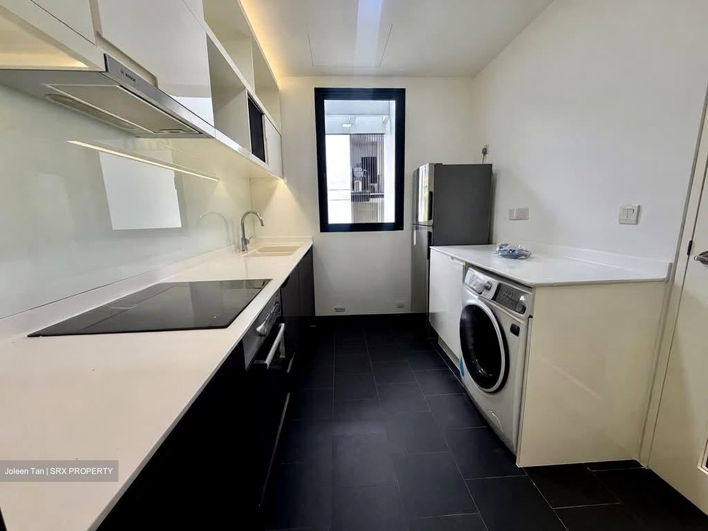 Village @ Pasir Panjang (D5), Condominium #604252291